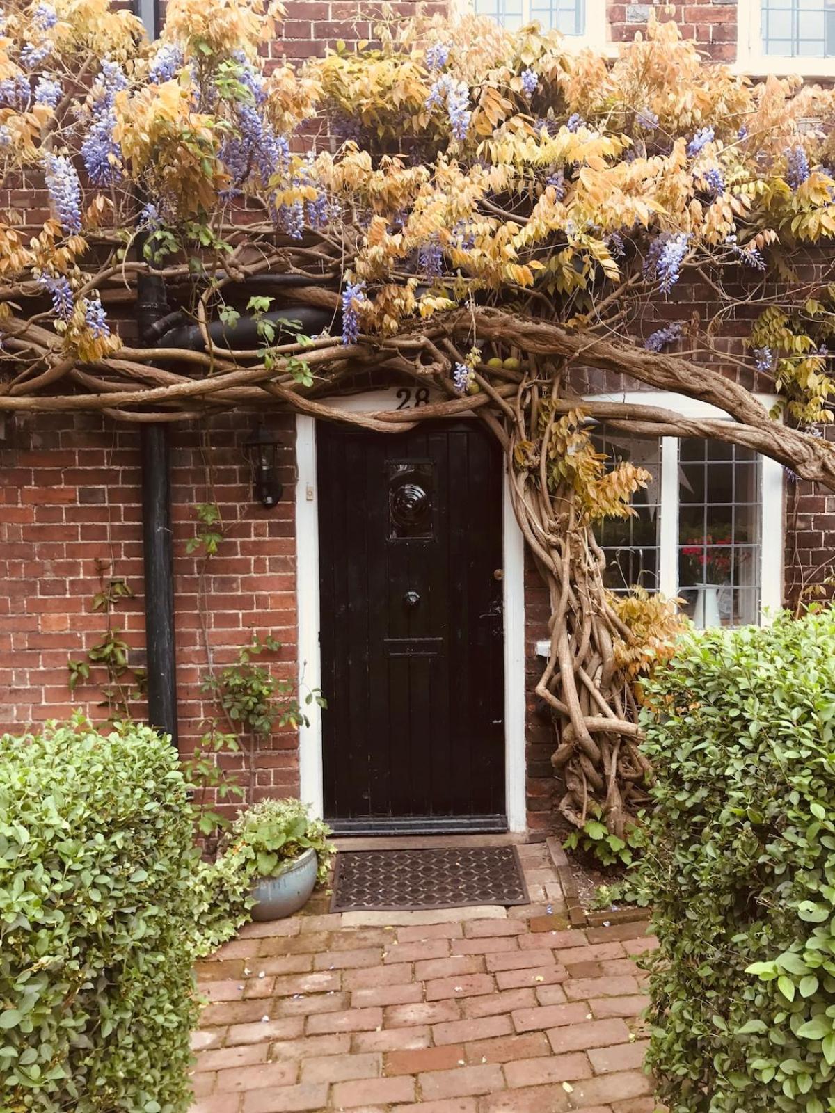 Wisteria Cottage เกรฟเซ็นด์ ภายนอก รูปภาพ