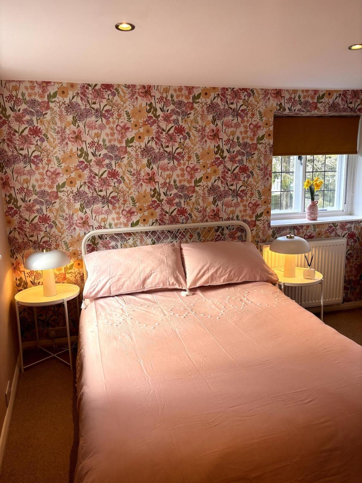 Wisteria Cottage เกรฟเซ็นด์ ภายนอก รูปภาพ